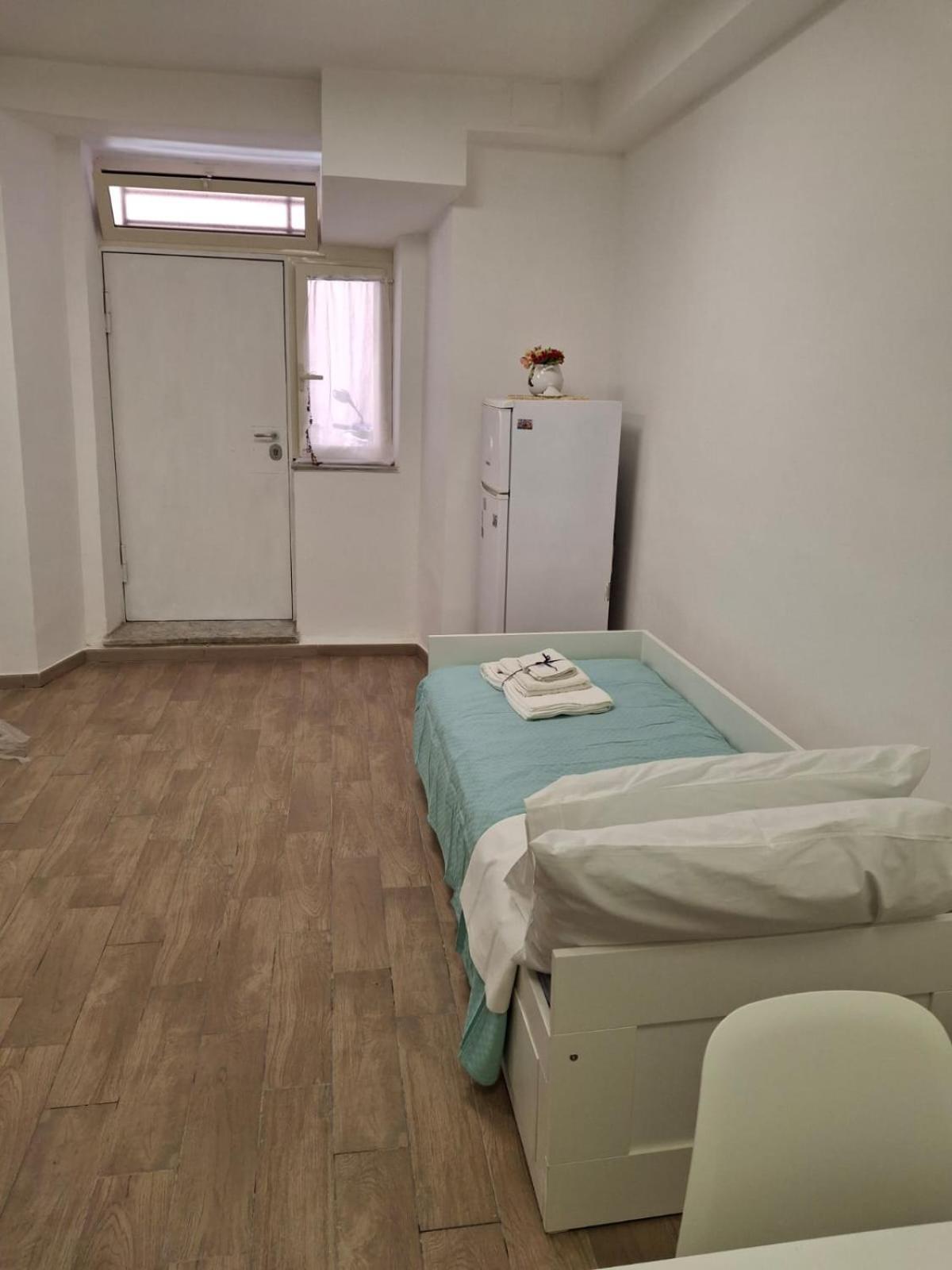 Salvatore Tommasi 43 Centro Storico Apartamento *